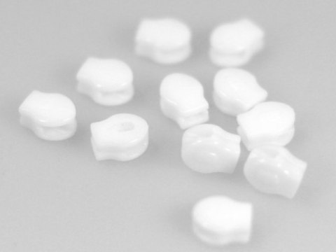 Suwak nonlock #3 plastikowy biały - 100 szt Suwak nonlock #3 plastikowy biały - 100 szt